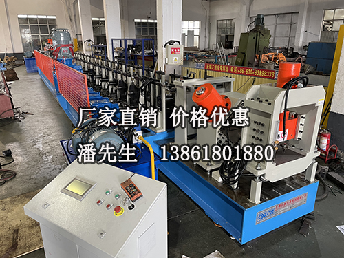 汽車車廂板設(shè)備所具備的四大優(yōu)勢